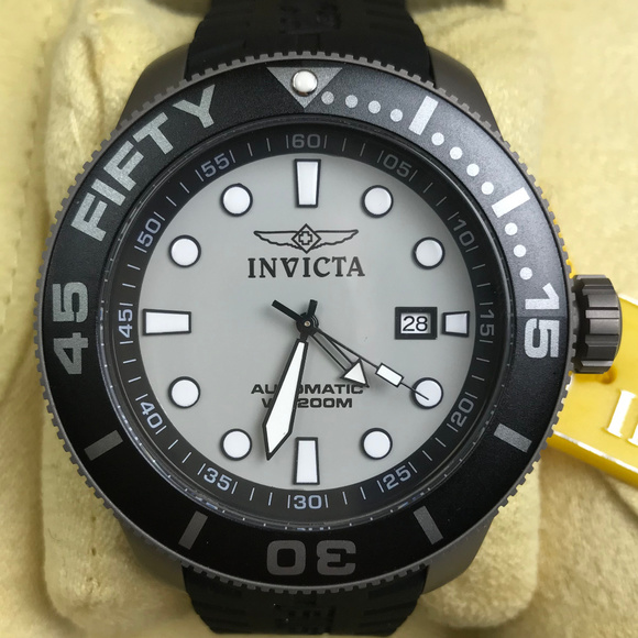 invicta wr200m